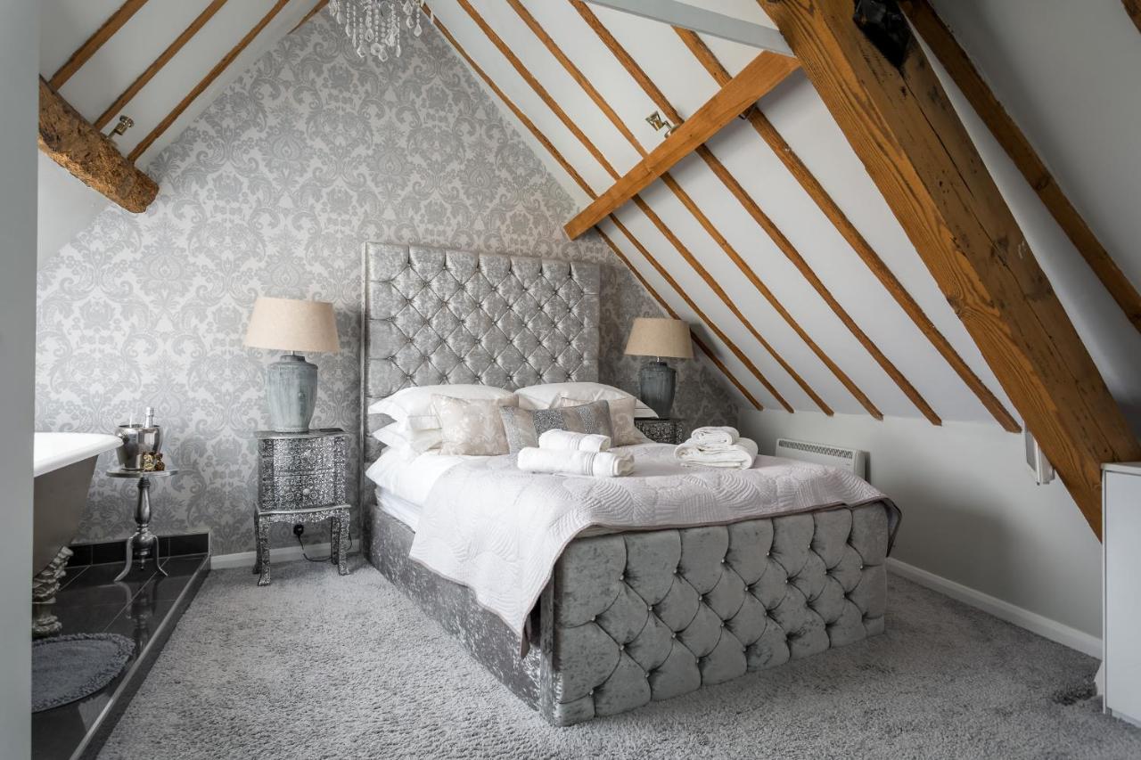 The Loft: Unique, Romantic, Grade II Listed, Dog Friendly Stow-on-the-Wold Ngoại thất bức ảnh