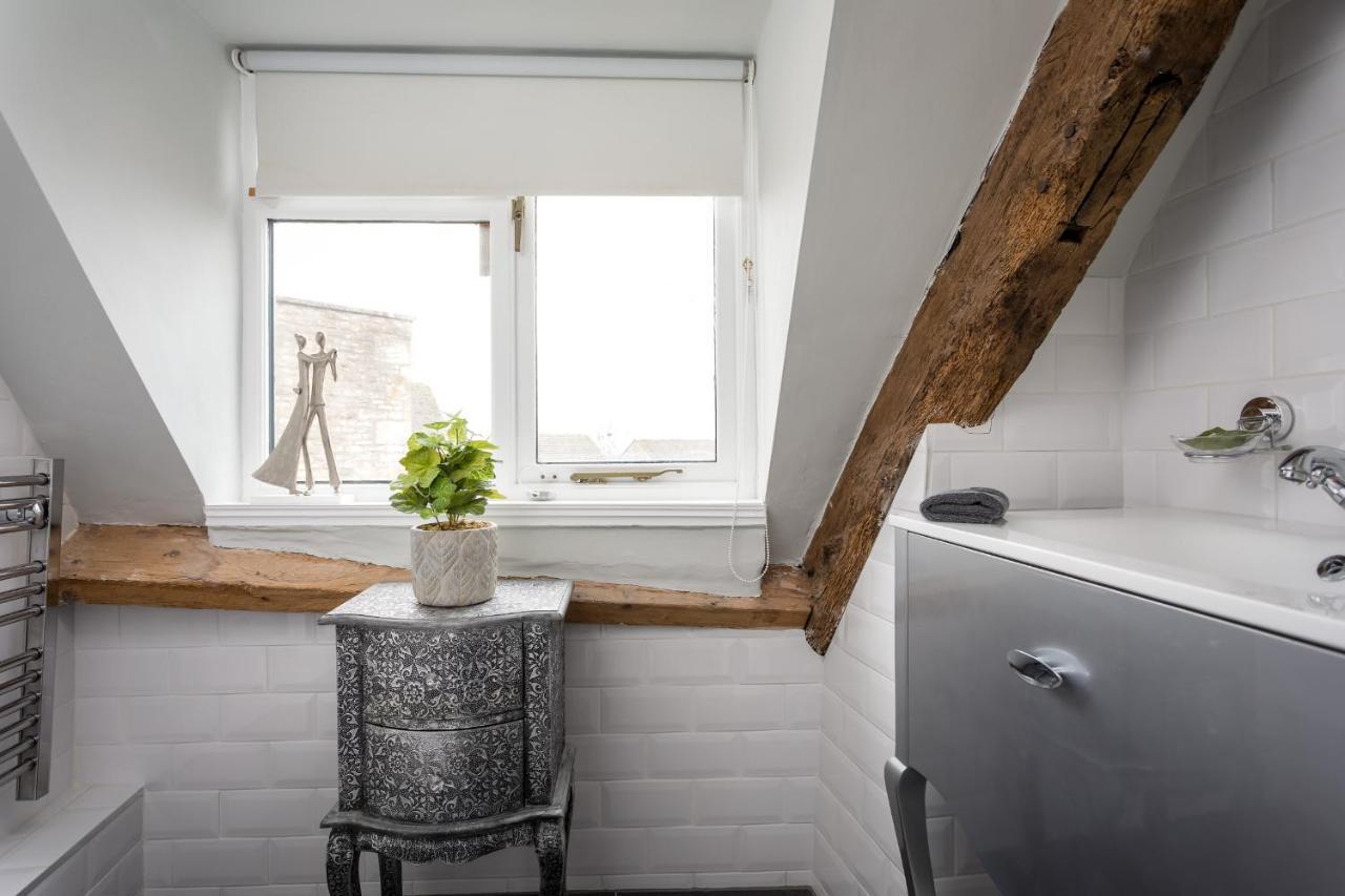 The Loft: Unique, Romantic, Grade II Listed, Dog Friendly Stow-on-the-Wold Ngoại thất bức ảnh